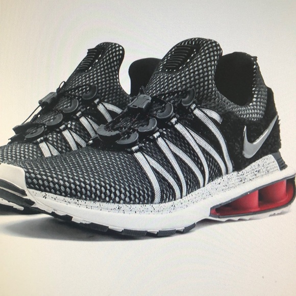 NIKE SHOX GRAVITY Sneakers - Picture 3 of 8